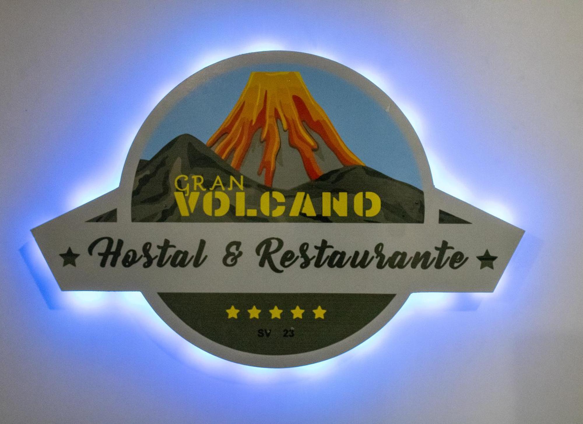 Volcano Hostal Y Restaurante سان سلفادور المظهر الخارجي الصورة